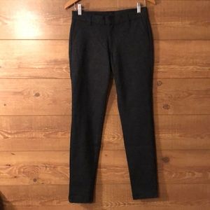 Kut from the Kloth sz 4 Skinny Pants